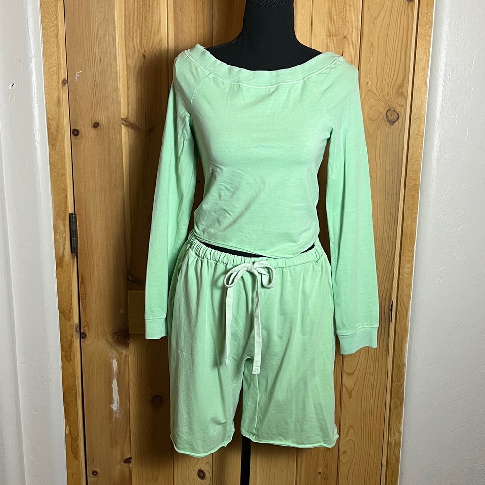 NWOT FREE PEOPLE Movement Hot Shot Easy Set - Picture 4 of 13
